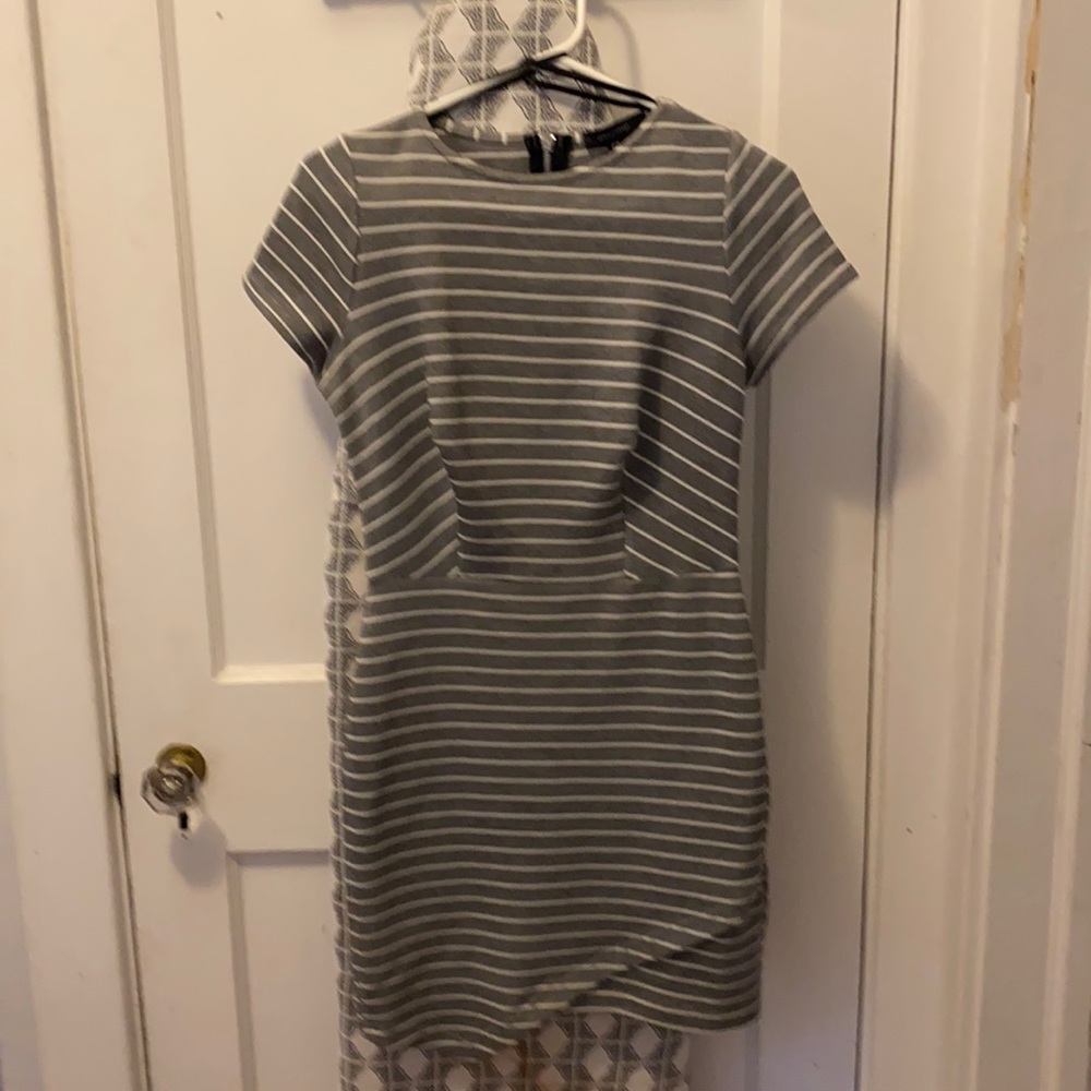 Atmosphere striped dress size 6